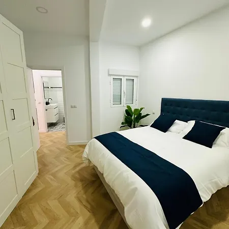 Lujoso Apartamento En El Centro By Bebalmy Madrid Exterior photo