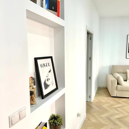 Lujoso Apartamento En El Centro By Bebalmy Madrid Exterior photo